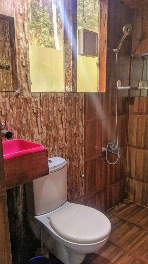 Jungle Jive Tree House Munnar Bed & Breakfast Екстериор снимка